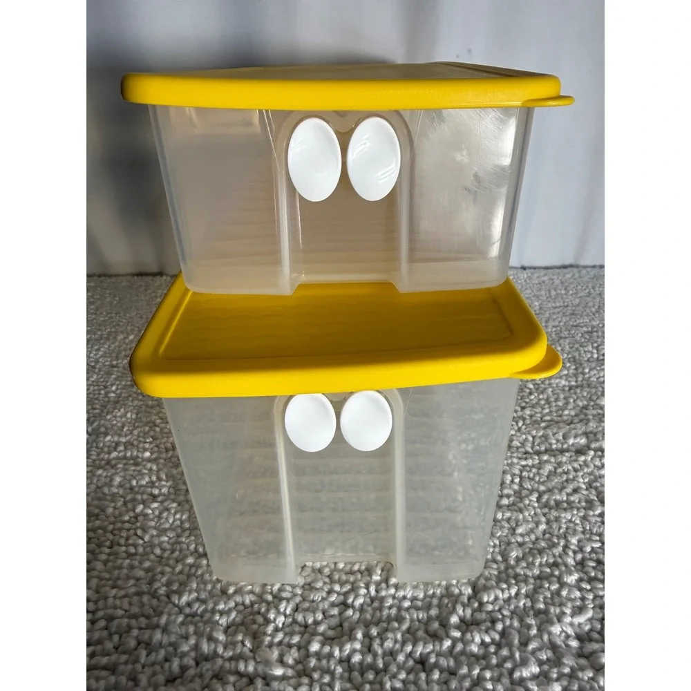 Tupperware‎ FridgeSmart Set of 2 Yellow Medium Long & Deep Produce Savers